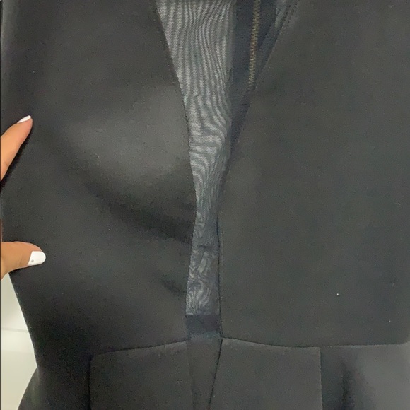 Guess black minidress!! Very elegant 💋 - Picture 2 of 7